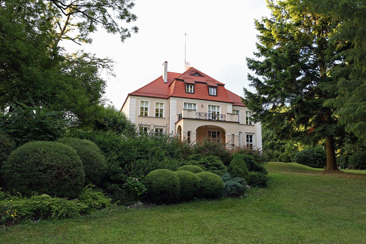 Dwor Bieland Panzió Elblag Kültér fotó